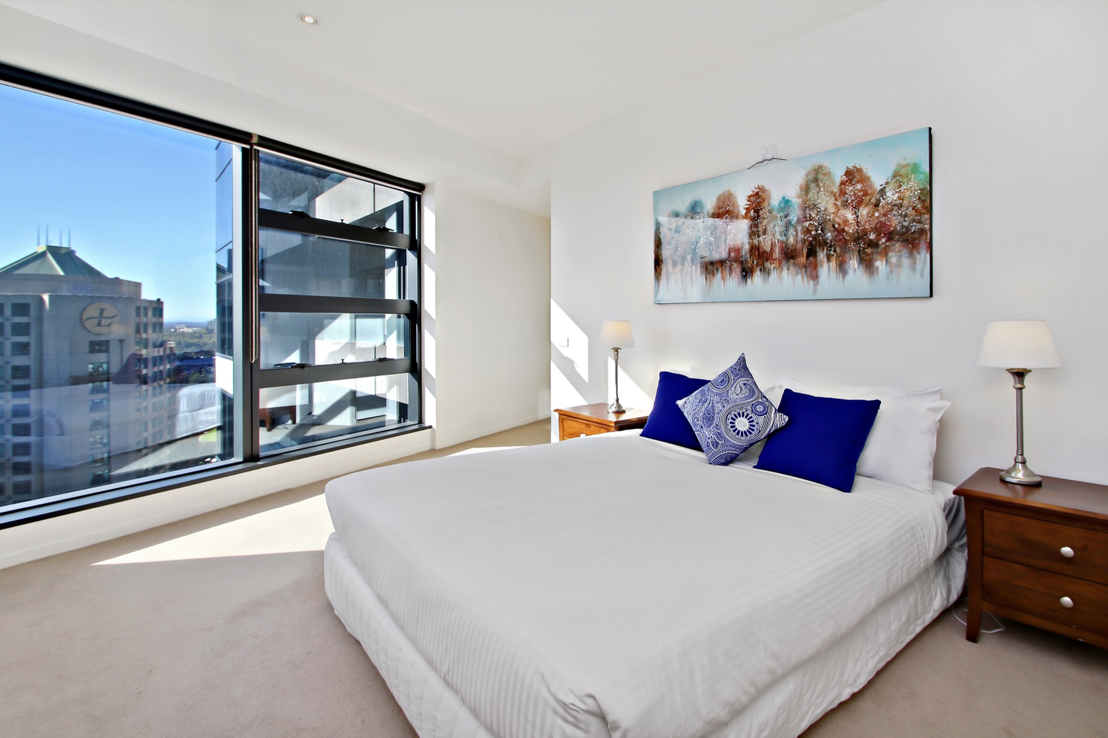 Eureka Tower Apartments Ideal For Corporate Travellers